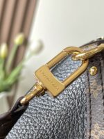 Louis Vuitton M26359 Express MM - Image 7