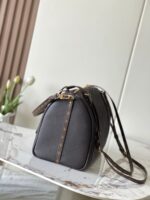 Louis Vuitton M26397 Express MM - Image 5