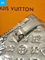 Louis Vuitton M26223 Side Trunk MM - Image 9