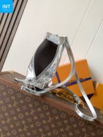 Louis Vuitton M26223 Side Trunk MM - Image 11