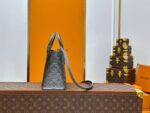 Louis Vuitton M12886 OnTheGo PM - Image 5