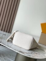 Louis Vuitton M25673 All In BB - Image 5