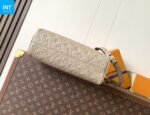 Louis Vuitton M15231 Avenue PM - Image 6