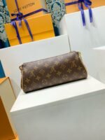 Louis Vuitton M13567 Pochette Eva - Image 4