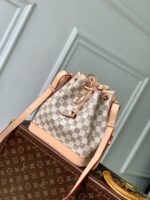 Louis Vuitton N40594 Noé BB - Image 4
