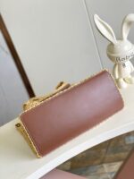 Louis Vuitton M24723 OnTheGo MM - Image 7