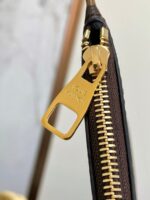 Louis Vuitton M14458 Summer Shopper Tote MM - Image 10
