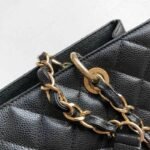 Classic Chanel Shopping GST shopping bag - Image 4
