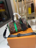 Louis Vuitton Keepall Bandouliere 25 - Image 5