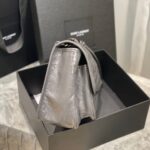 SAINT LAURENT NIKI MEDIUM IN CRINKLED VINTAGE LEATHER - Image 4