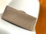 Louis Vuitton M45607 Onthego MM - Image 8