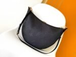 Louis Vuitton Loop Hobo M46725 - Image 4