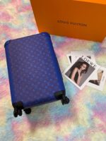 Louis Vuitton M20183 Horizon 55 - Image 5