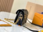 Louis Vuitton M46596 Pochette Métis East West - Image 3