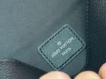 Louis Vuitton M82085 Fastline Wearable Wallet - Image 11