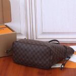 Louis Vuitton Neverfull MM Tote N41358 - Image 6