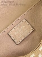 Louis Vuitton M12735 Pochette Métis East West - Image 10