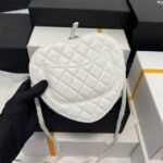 Chanel 22s Heart Bag AS3191 - Image 2