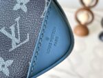 Louis Vuitton M11592 Trio Messenger - Image 9