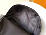Louis Vuitton M43186 Discovery Backpack - Image 8