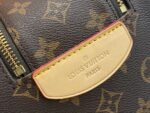 Louis Vuitton King Size Toiletry Bag M47528 - Image 10