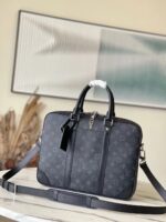 Louis Vuitton M46457 VOYAGE Small Briefcase - Image 2