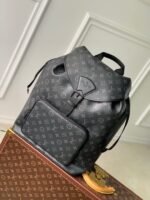 Louis Vuitton M46683 Montsouris Backpack - Image 2