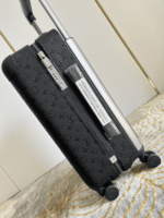 Louis Vuitton M20438 Horizon 55 - Image 4
