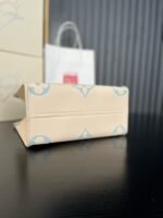 Louis Vuitton OnTheGo PM M46833 - Image 8