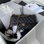 CHANEL SMALL CLASSIC HANDBAG Grained Calfskin & Gold Metal (top quality) - Image 2