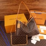 Louis Vuitton CARRYALL MM M46197 - Image 4