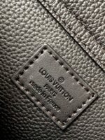 Louis Vuitton M57081 TAKEOFF Shoulder Bag - Image 8