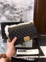 CHANEL Boy Chanel Chain Shoulder Bag A67086 Calfskin GHW leather Black - Image 5
