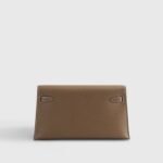 Hermès Kelly Elan 27 Veau Madame Etoupe Gold Hardware - Image 3
