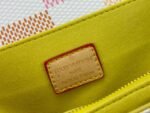Louis Vuitton Pochette Métis East West - Image 10