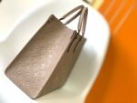 Louis Vuitton M45607 Onthego MM - Image 5