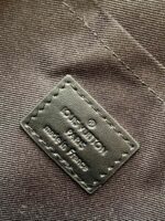 Louis Vuitton M23736 Pilot Slingbag - Image 8