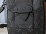 Louis Vuitton M82252 S-Lock Vertical Wearable Wallet - Image 8