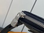 Louis Vuitton N40504 Takeoff Pouch - Image 6