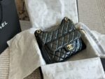 chanel new gold coin bag - Image 3
