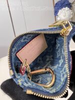 Louis Vuitton M82961  Key Pouch - Image 9