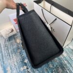 CHANEL Deauville Medium Tote - Image 4
