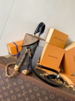 Louis Vuitton M82465 Camera Box - Image 4