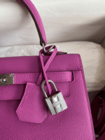 Hermès Kelly Handbag Pink Epsom with Palladium Hardware 25 - Image 5