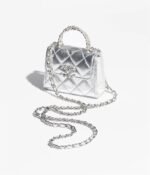 Chanel Clutch with chain - Image 4