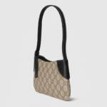Gucci Emblem small shoulder bag - Image 4