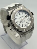 Audemars Piguet Royal Oak Offshore 15710ST.OO.A010CA.01 Diver Stainless Steel White Dial - Image 4