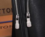Louis Vuitton M30863 Avenue Slingbag NM - Image 8