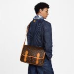 Louis Vuitton M14723 Satchel Messenger - Image 12