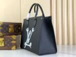 Louis Vuitton M24834 OnTheGo MM - Image 4